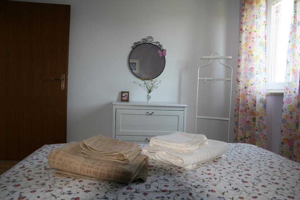 Apartments Roza Medulin Pokoj fotografie