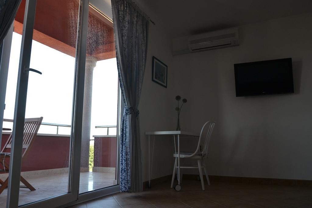 Apartments Roza Medulin Pokoj fotografie